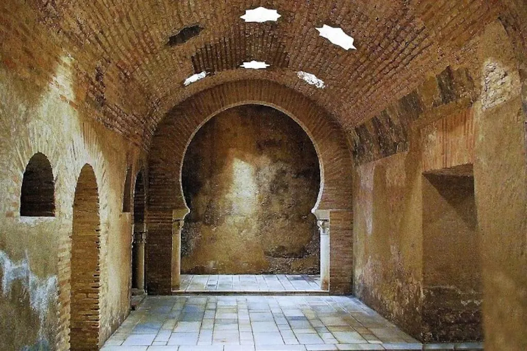 Daire Apartamento Banos Arabes Jaén
